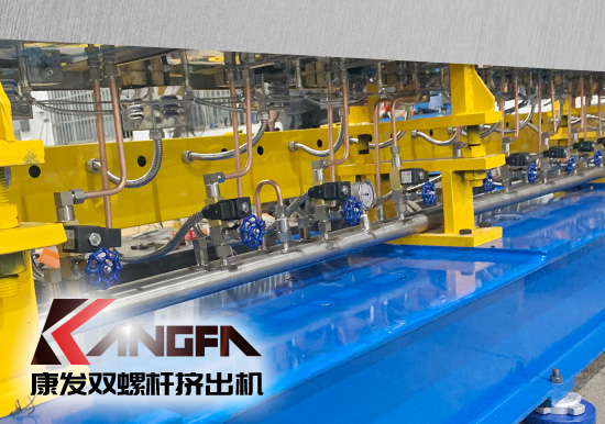 康發(fā)雙螺桿擠出機，砥礪前行！祝賀中國珠峰測量登山隊成功登頂珠峰，再創(chuàng)歷史！