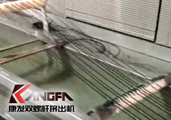 服務(wù)無止境，滿意無終點！康發(fā)75雙螺桿設(shè)備售后驗收現(xiàn)場直擊