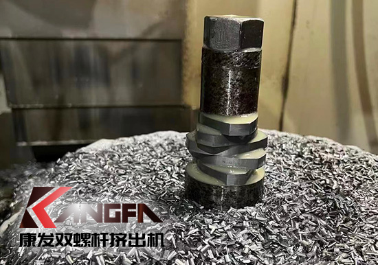 康發(fā)四大關(guān)鍵技術(shù)于一體綜合優(yōu)勢!現(xiàn)代化制造平臺(tái)、關(guān)鍵零部件制造技術(shù)自我把控!提供雙螺桿造粒機(jī)及成套裝置交鑰匙工程!